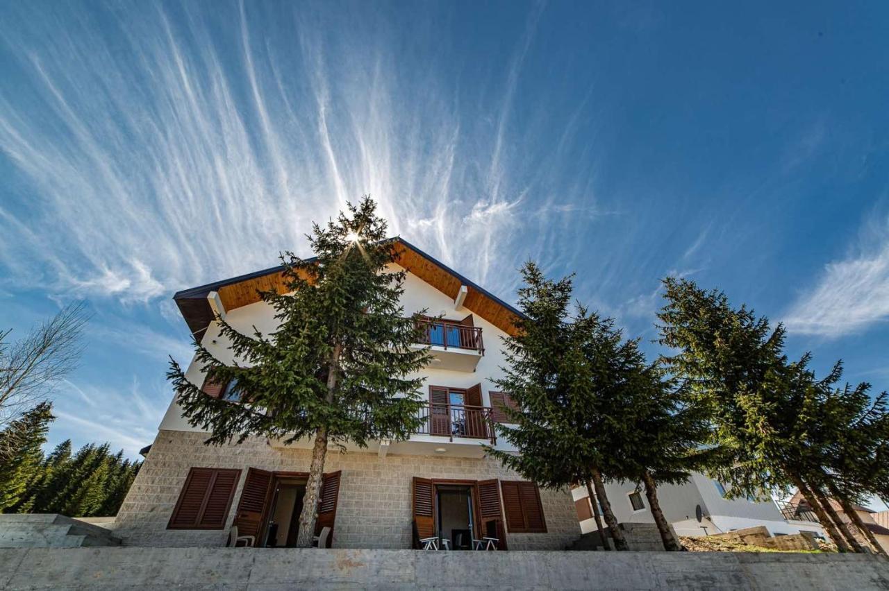 Turisticki Apartmani “Kraljeva Stolica” Žabljak Exterior foto