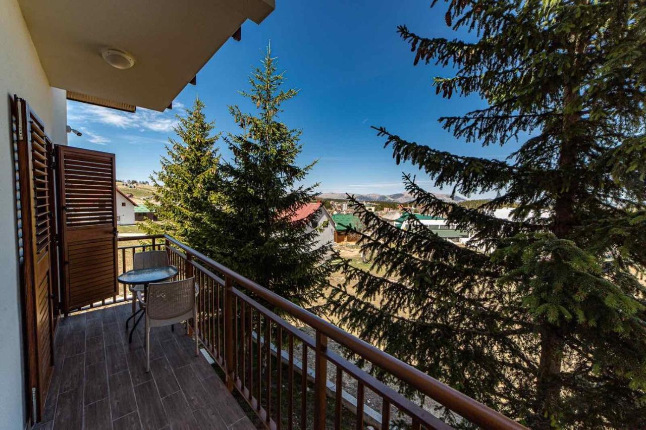 Turisticki Apartmani “Kraljeva Stolica” Žabljak Exterior foto
