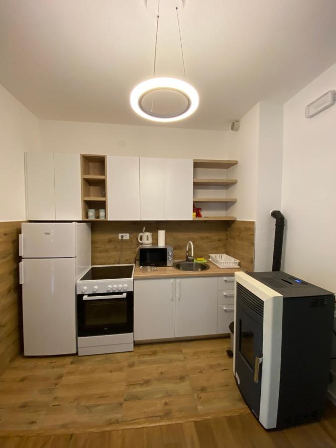 Turisticki Apartmani “Kraljeva Stolica” Žabljak Exterior foto